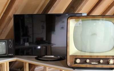 Geschiedenis TV, wanneer is deze uitgevonden & hoe kwam de eerste uitzending tot stand! | Bekijk het nu!